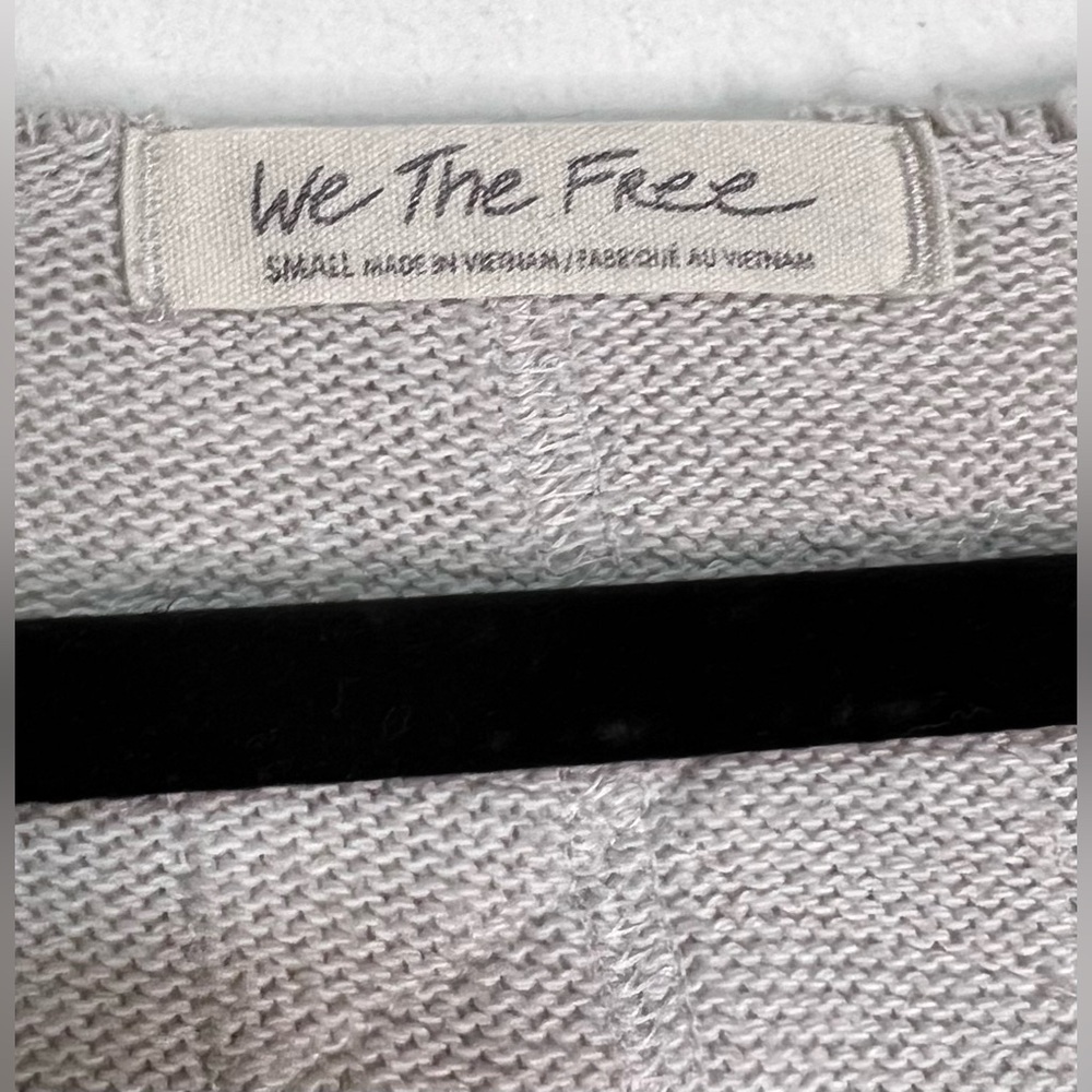 We The Free Free People Come And Get It Henley Waffle Knit Distressed Crop Top - Picture 6 of 9